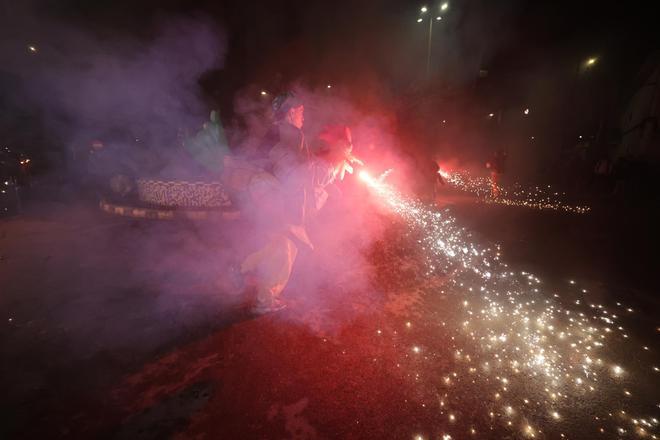 Todas las fotografías del 'correfoc' de Sant Antoni en el Grau de Castelló