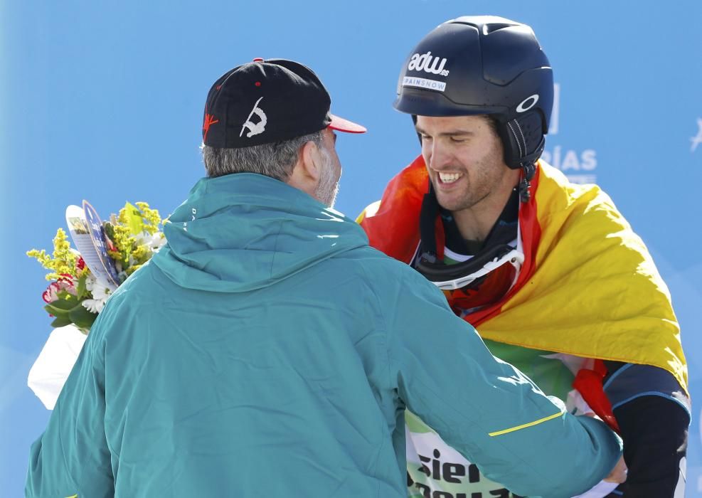 Lucas Eguibar, medalla de plata en boardercross en el Mundial de Sierra Nevada