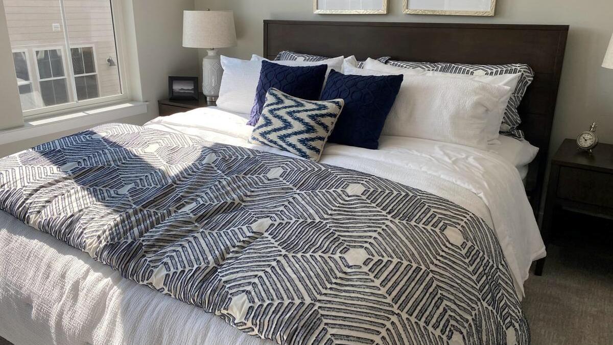 Tres camas abatibles de Ikea para ganar amplitud en tu habitación