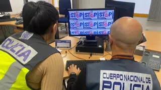 Detenido en Málaga un joven de 17 años por sextorsión a cinco menores