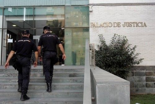 Los acusados de asesinato en Cartagena, en prisión provisional comunicada y sin fianza