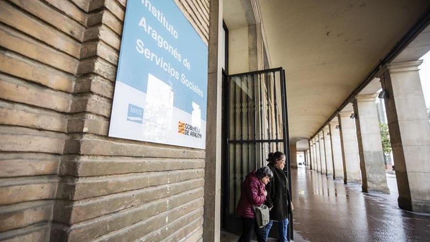 Servicios Sociales custodia a la bebé que pudo ser agredida por sus padres en Zaragoza