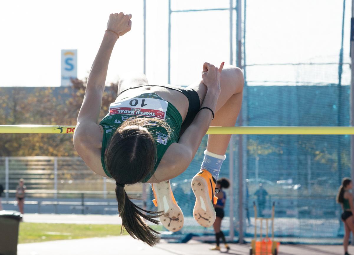 Prueba del salto de altura, en el que se impuso Laura Alegre.
