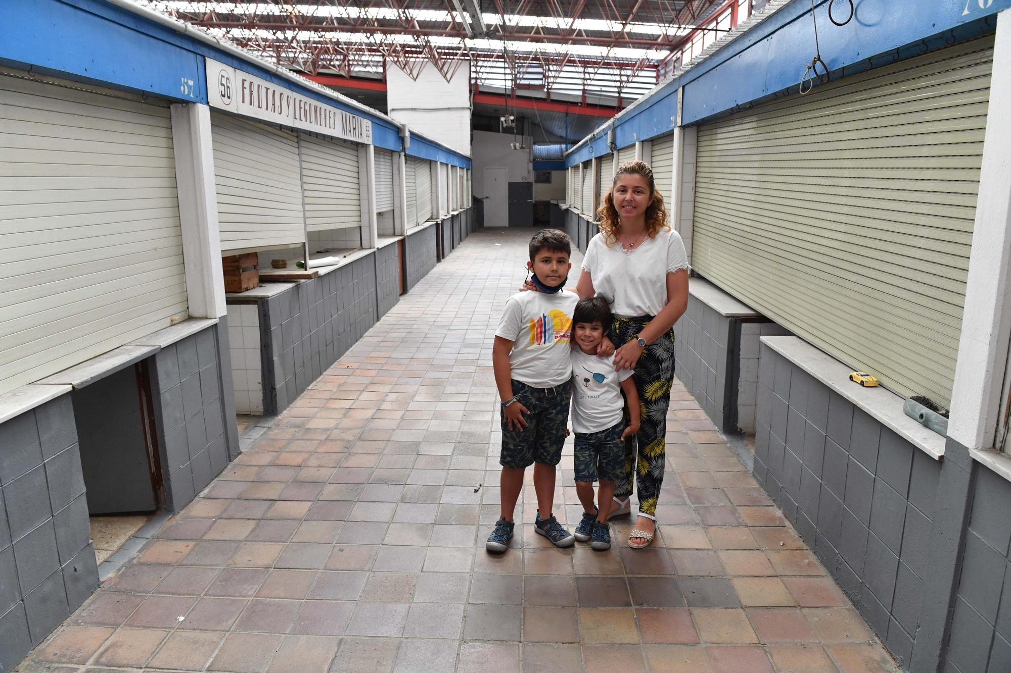 Un paseo para decir "adiós" al mercado de Santa Lucía