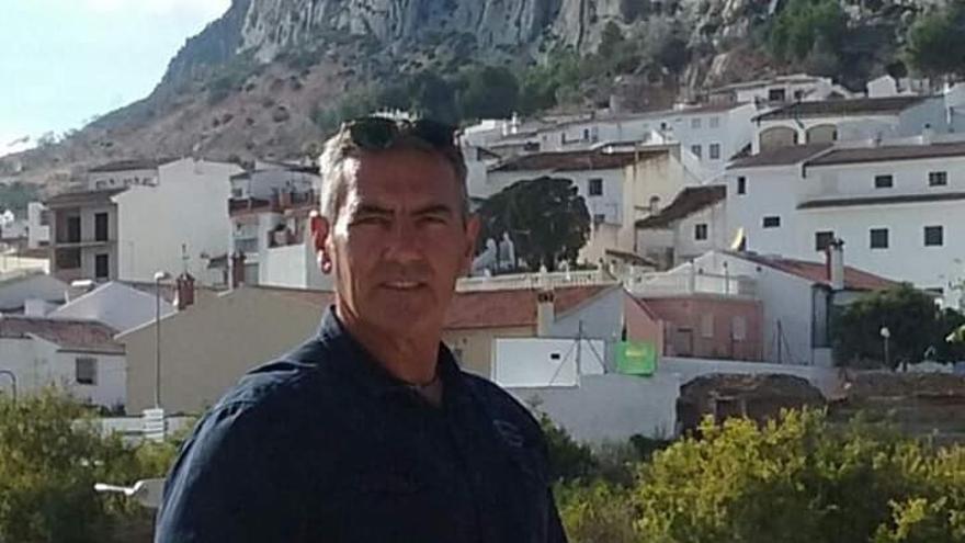 Cristóbal Molero encabeza la primera lista de Ciudadanos en el Valle de Abdalajís con el guarda rural