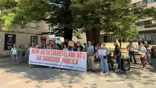El conselleiro de Sanidade recibe hoy en Santiago a la alcaldesa de Cangas
