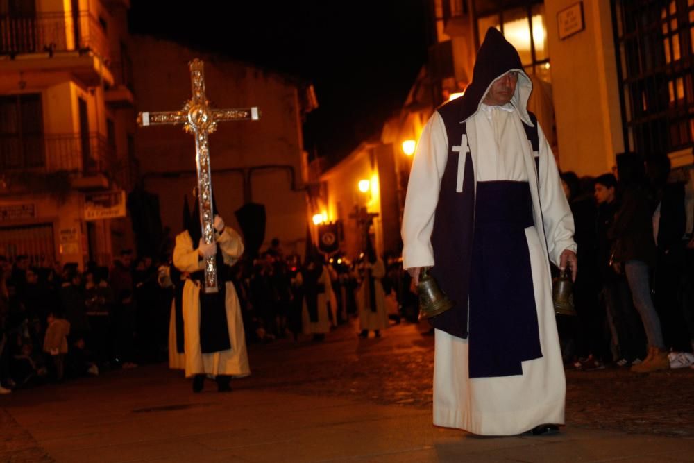 Las mejores imágenes del Vía Crucis