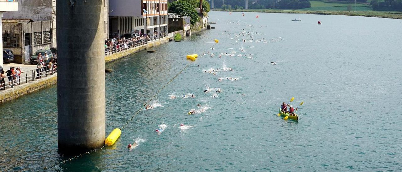 Todo listo para el Descenso de la Ría de Navia: más de 1.200 inscritos de tres continentes competirán en la prueba
