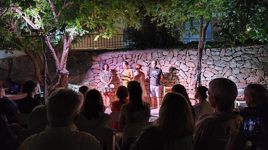 Nit de poesia en Sant Agustí