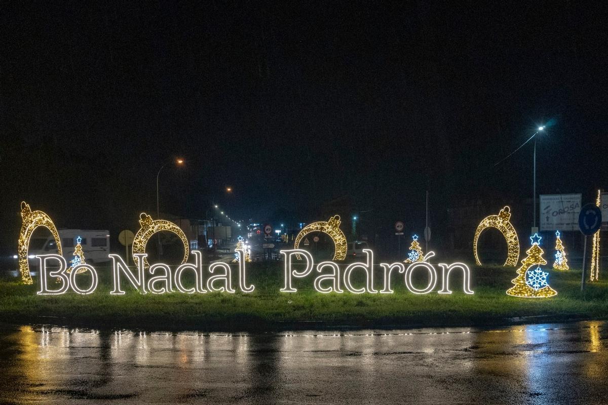 Decoración navideña en Padrón Decoración navideña en Padrón