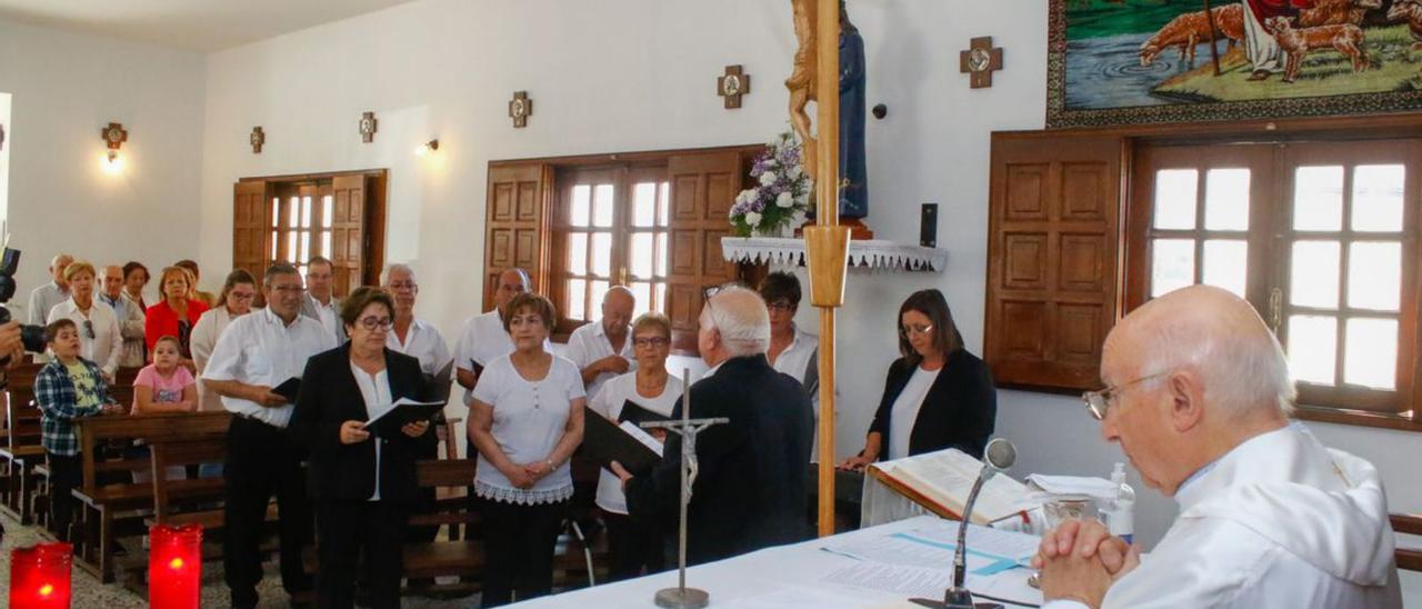 Un momento de la misa dedicada a San Miguel, patrón de las uvas.