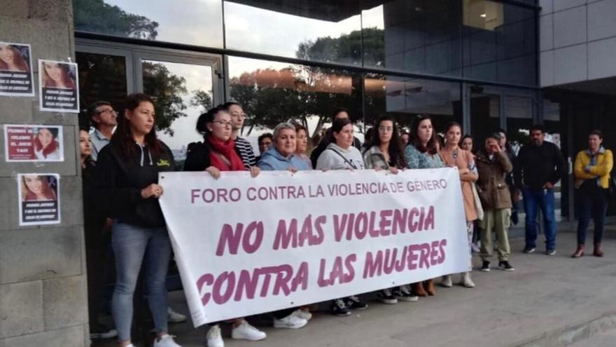 La familia de Romina estudia llevar a la vía penal el retraso en el proceso