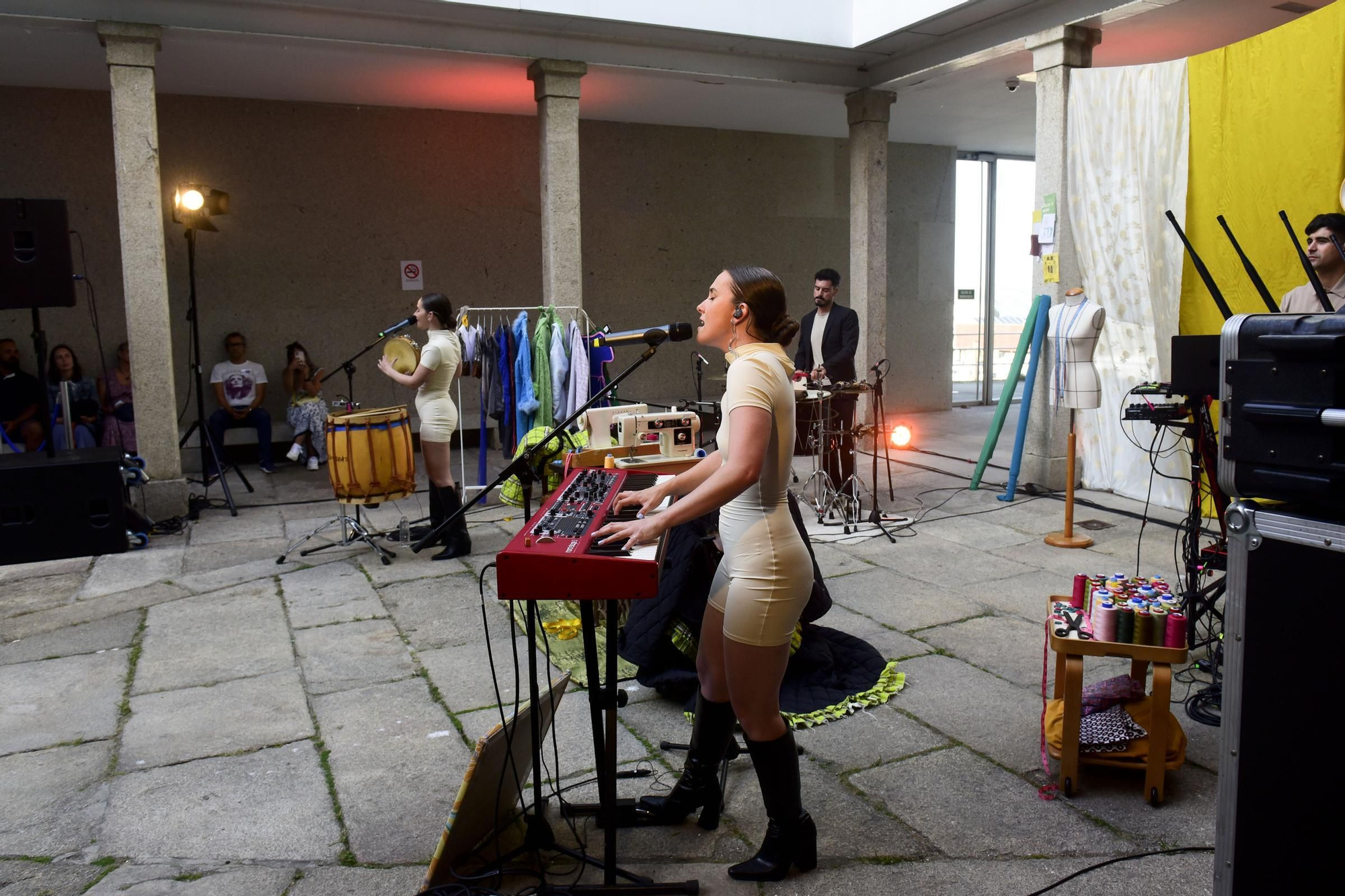 Concierto de Fillas de Cassandra en la Fundación Luis Seoane de A Coruña