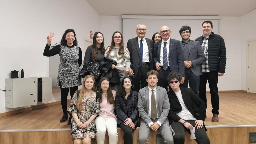 Estudiantes helenistas del IES Jaume I, recibidos por el Cónsul de Grecia en el solemne acto del día de la lengua griega