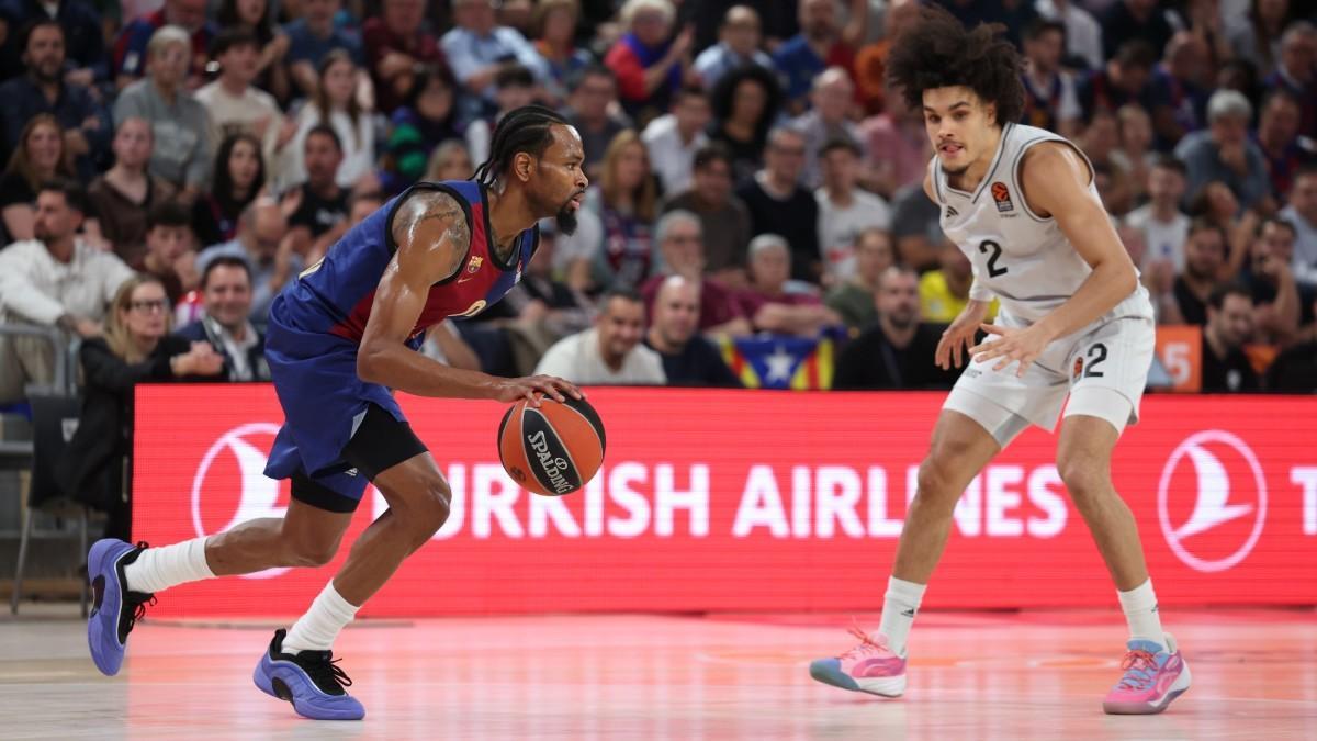 Nadir Hifi, defendiendo a Kevin Punter en el Barça-París de la temporada pasada