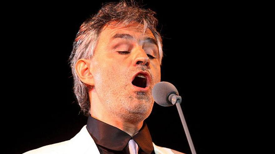 Andrea Bocelli.