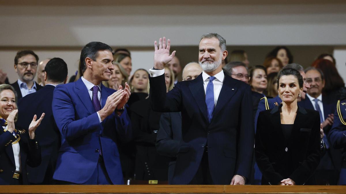Los Reyes presiden el concierto de clausura de la presidencia española del Consejo de la Unión Europea.