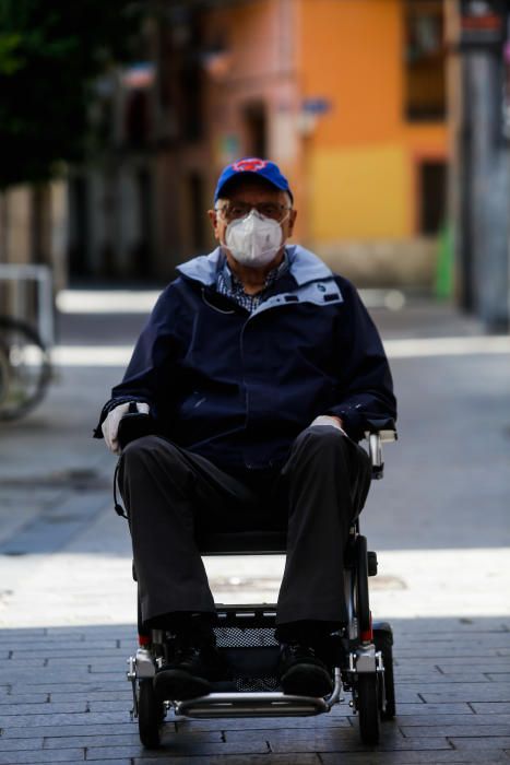 Los mayores también comienzan sus paseos