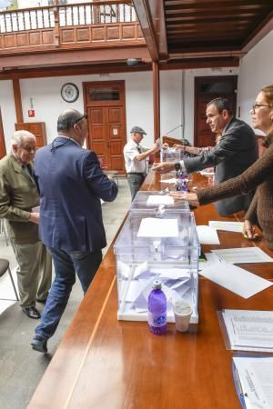 31-01-20 GENTE Y CULTURA. COLEGIO DE ABOGADOS. LAS PALMAS DE GRAN CANARIA. Votaciones para el cambio de nombre en el Colegio de Abogados.     Fotos: Juan Castro.  | 31/01/2020 | Fotógrafo: Juan Carlos Castro