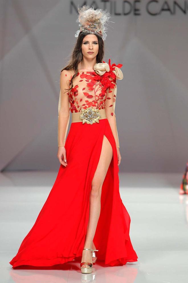 Vestidos rojos de fiesta 2017: sensual y muy atrevido