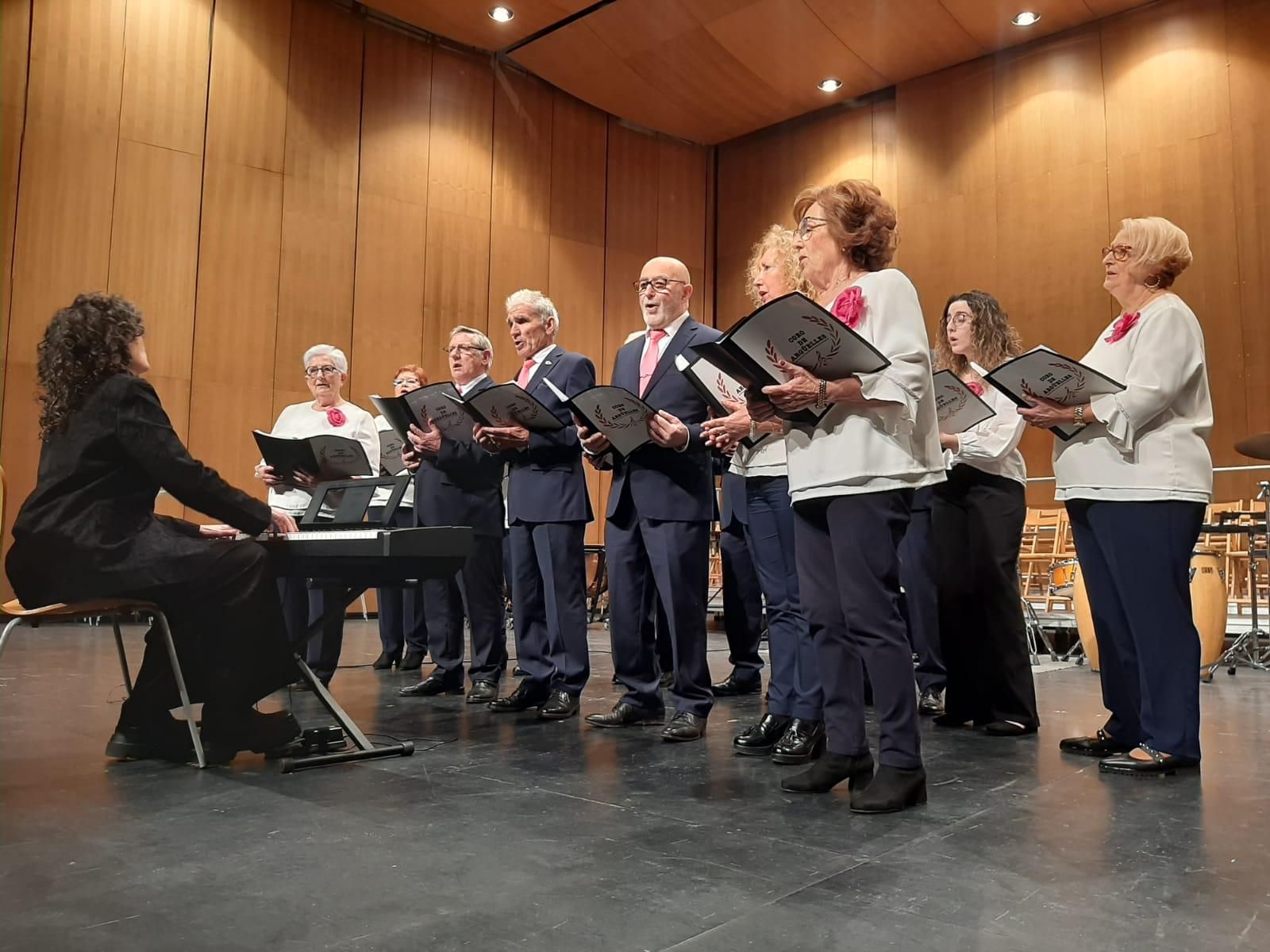 La Policía Nacional cierra su bicentenario en Siero: el acto, en imágenes