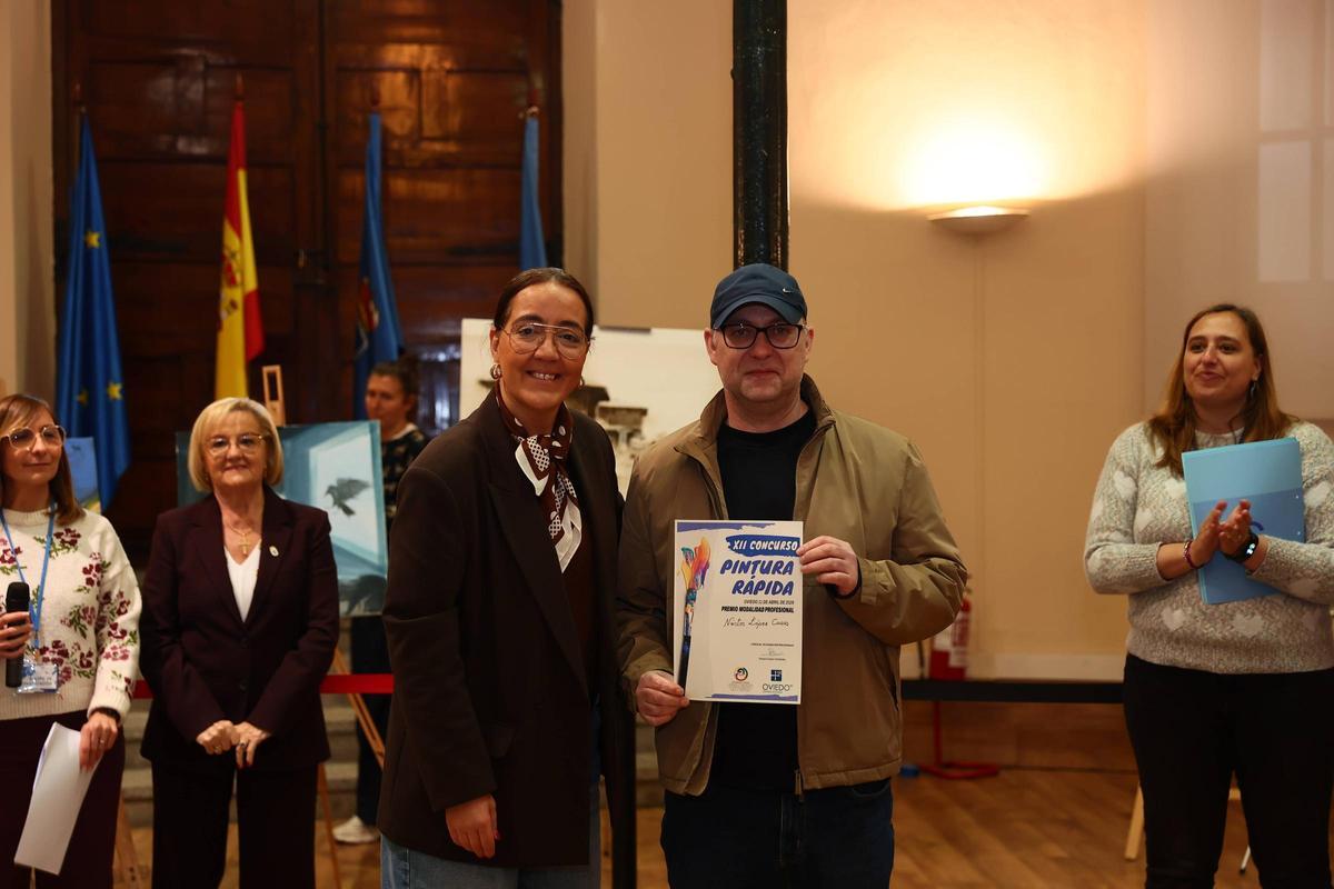 Los participantes en el XII Concurso de Pintura Rápida Los participantes en el XII Concurso de Pintura Rápida