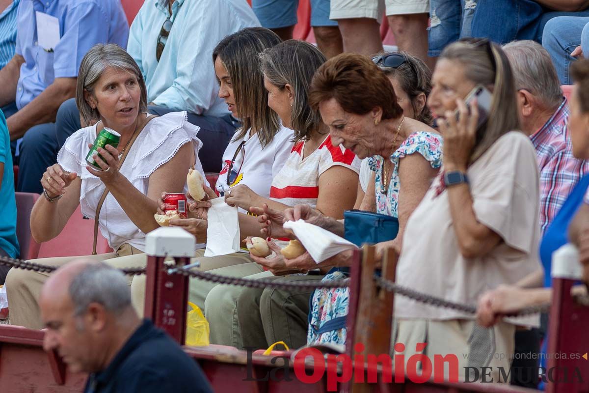 Así se ha vivido el ambiente en los tendidos en la primera corrida de la Feria de Murcia