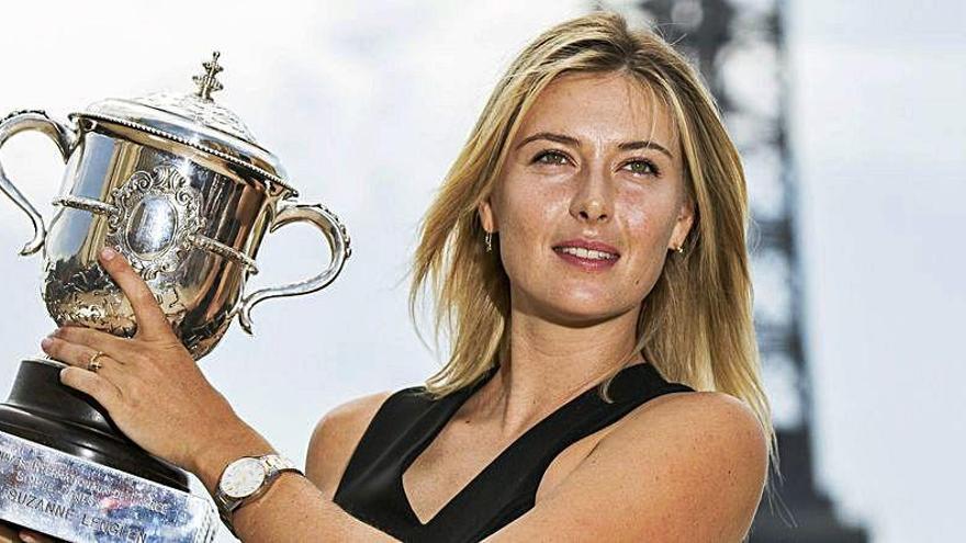 Sharapova comparte su número de teléfono para charlar con aficionados