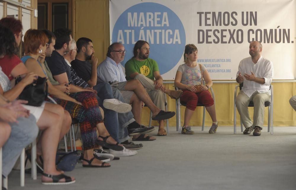 Visita de Luis Villares a A Coruña como candidato