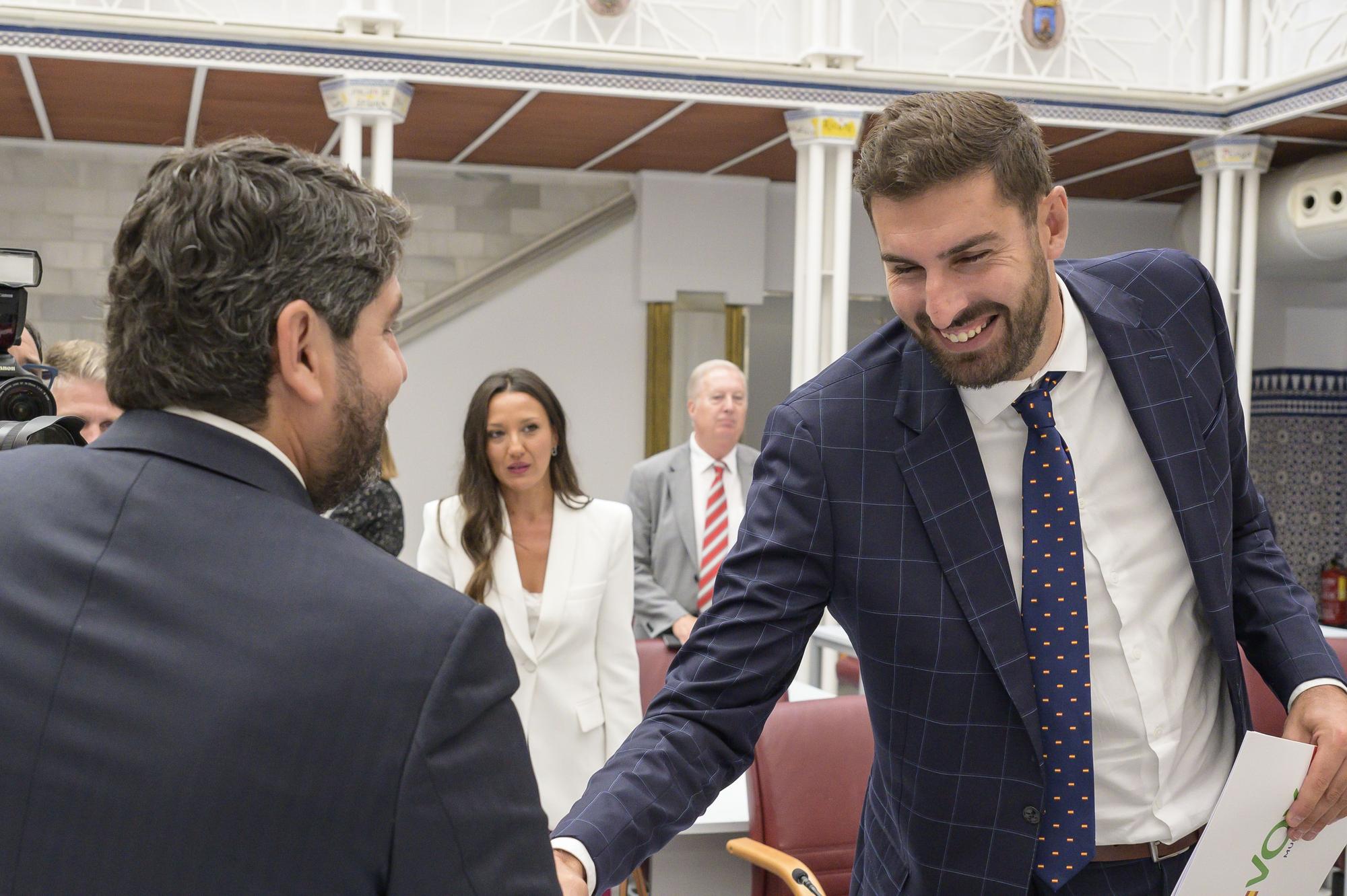 Primera sesión del segundo debate de investidura de López Miras en la Asamblea