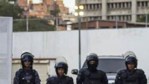 Rodríguez anuncia una amnistia general per als dissidents