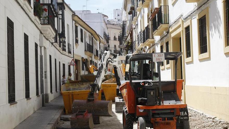 IU espera que en el 2021 se vuelvan a ver
obras públicas en las calles de Córdoba