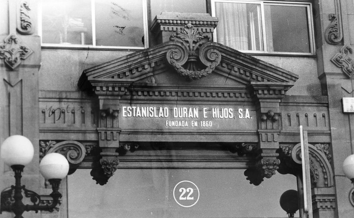 Fachada de la desaparecida consignataria de buques de Estanislao Durán e Hijos.