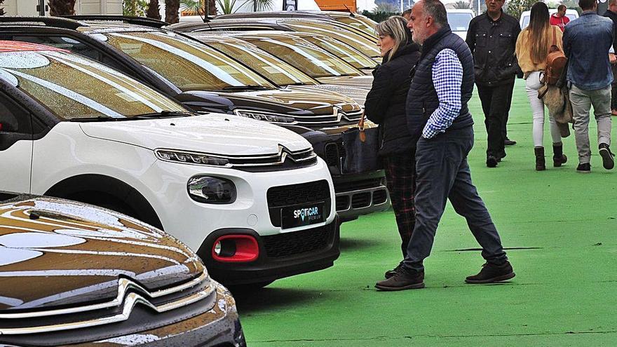 Las matriculaciones de coches se desploman un 71% en la provincia