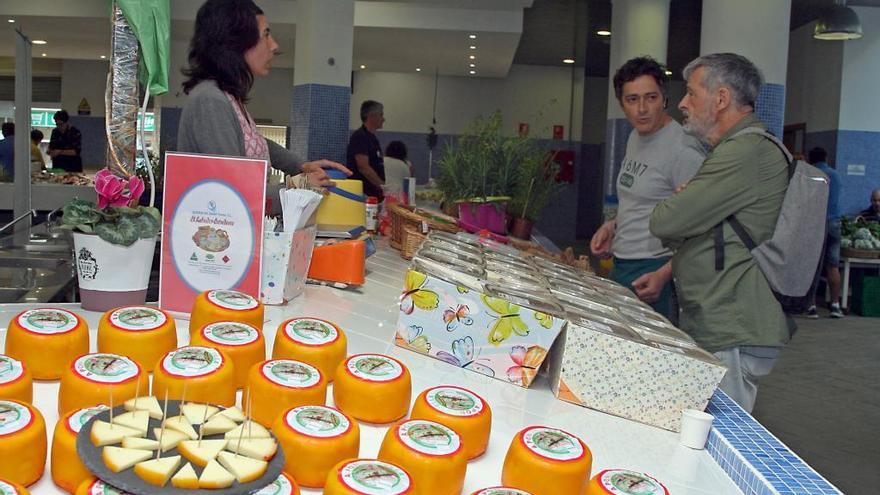 Un instante de la Feira do Bo Produto celebrada en el Novo Mercado en septiembre. // Bernabé / Juan Carlos Asorey