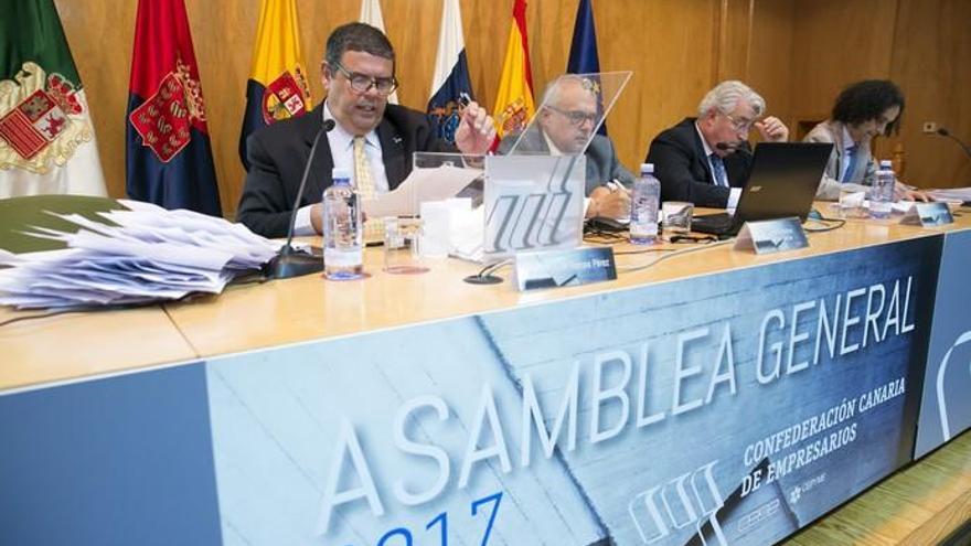 Asamblea general de la Conferación Canaria de Empresarios (CCE)