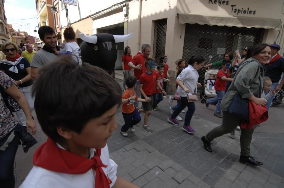 Los toros hinchables llenaron las calles