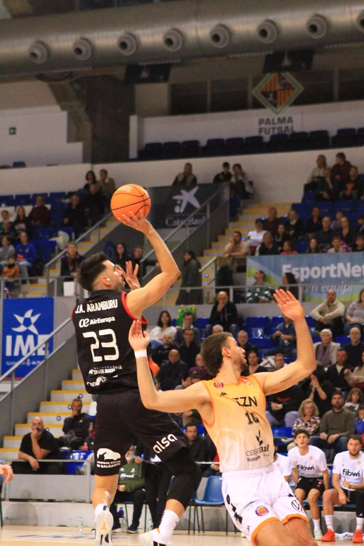 Brian Vázquez mantiene el idilio del Fibwi Mallorca con Son Moix