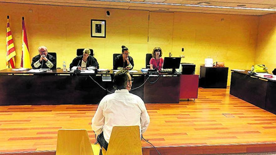 Jutgen un home acusat d&#039;haver agredit sexualment la seva filla menor a Girona