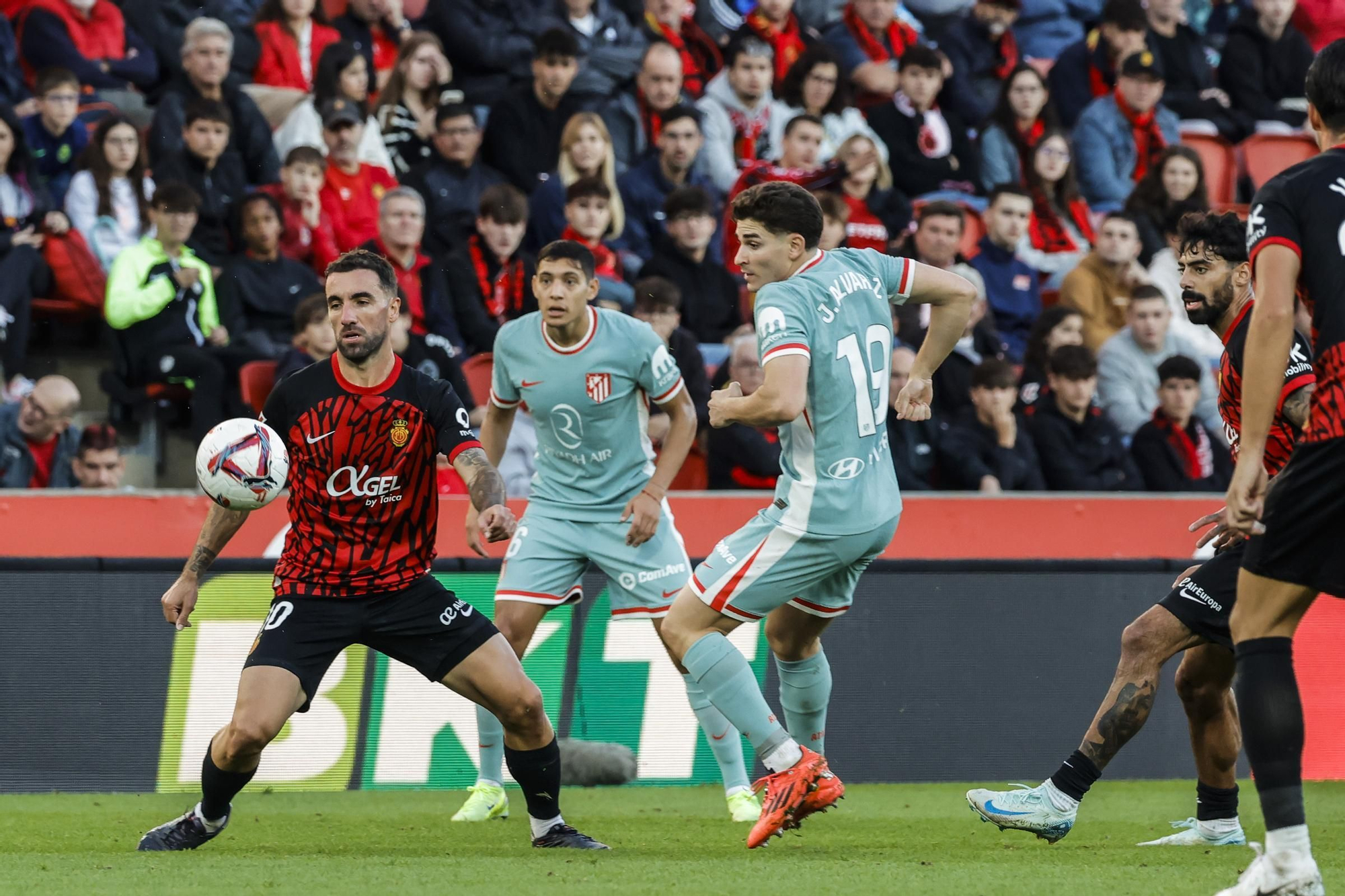 Julián Álvarez: "Me siento muy bien y estoy en búsqueda de mi mejor versión"
