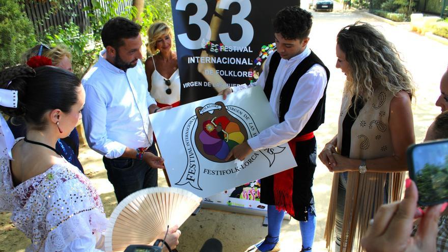 Agrupaciones de Kazajistán, México y Tailandia se dan cita en el Festival Internacional de Folclore ‘Virgen de las Huertas’ de Lorca