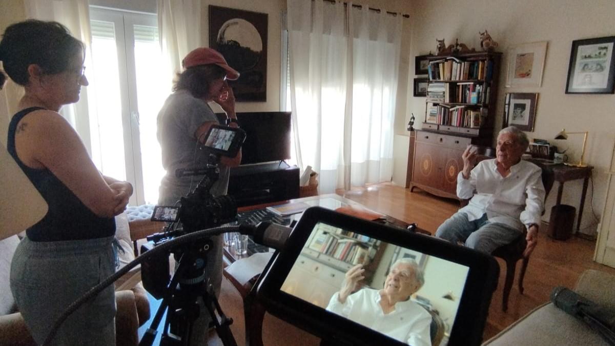 José Luis Ruiz durante el rodaje de 'Medio Siglo de Cine'