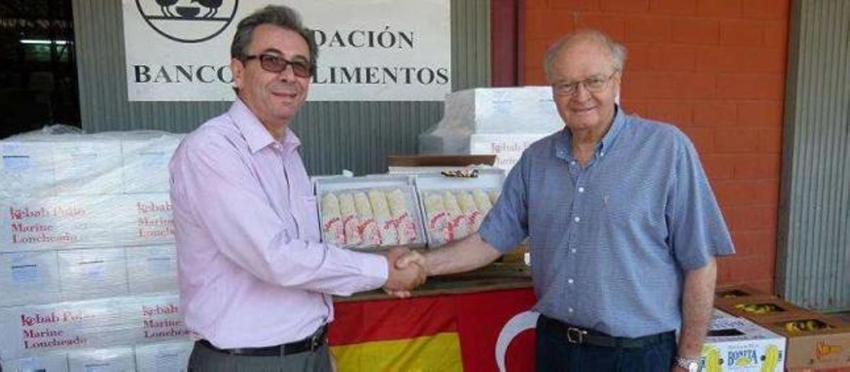 Entregan mil "kebabs" al Banco de Alimentos