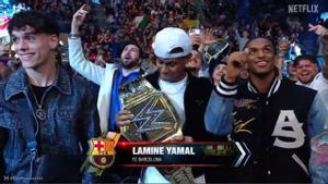 ¡Sorpresa de Héctor Fort, Lamine y Balde en WWE SmackDown Barcelona!