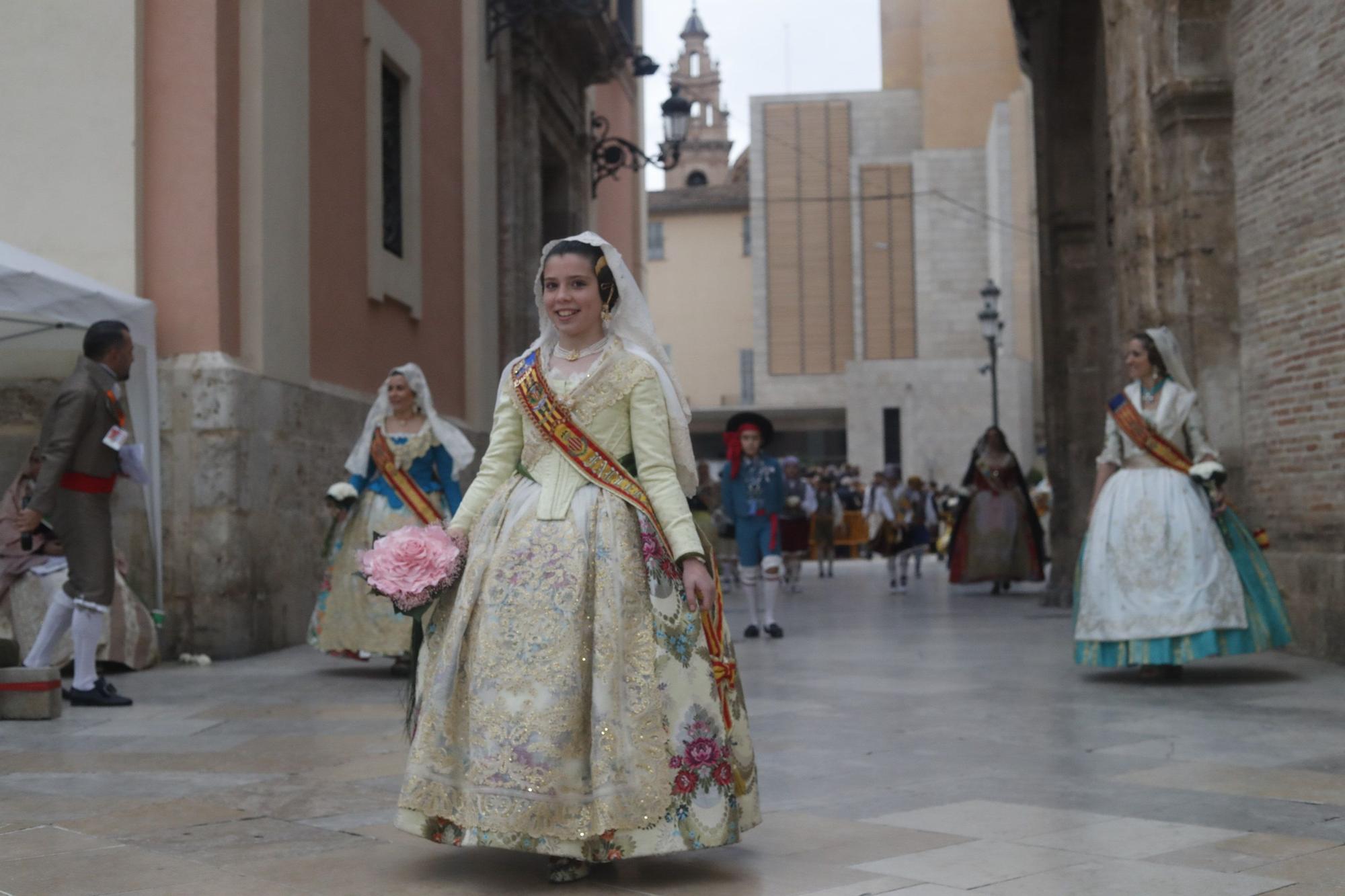 Búscate en el segundo día de ofrenda por la calle de la Paz (entre las 18:00 a las 19:00 horas)