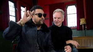 El músico británico Sting y el cantante jamaicano Shaggy, durante la entrevista con motivo de la presentación de su nuevo álbum ’44/876’.