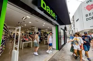 Comercio defiende que la ZBE puede impulsar las ventas y reivindica el nuevo plan estratégico de Benidorm