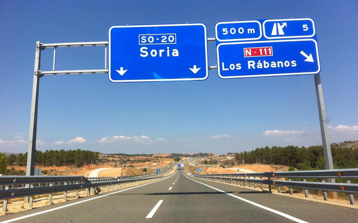 Autovía en dirección a Soria