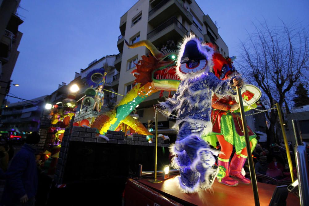 Rua de Carrosses i Comparses que ha tancat el Carnaval de la Costa Brava Sud a Blanes