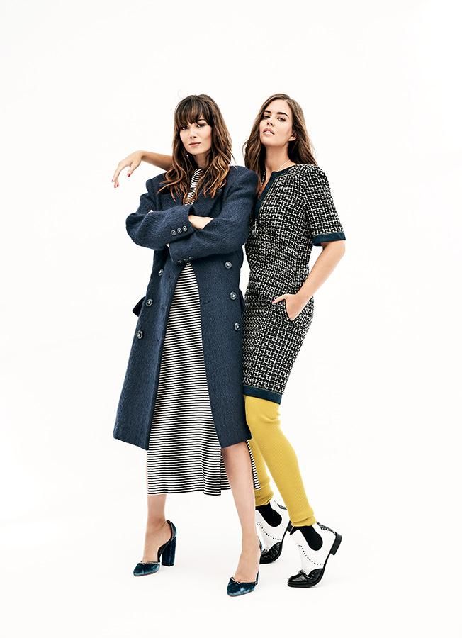 Sheila y Clara, de azul y amarillo